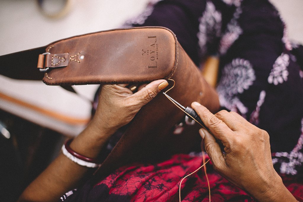 Companion - Vintage Brown