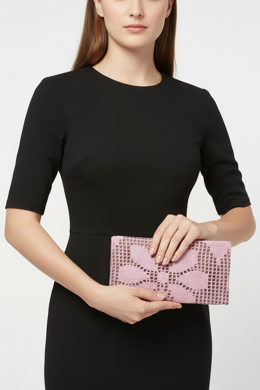 Clutch mit Spitze